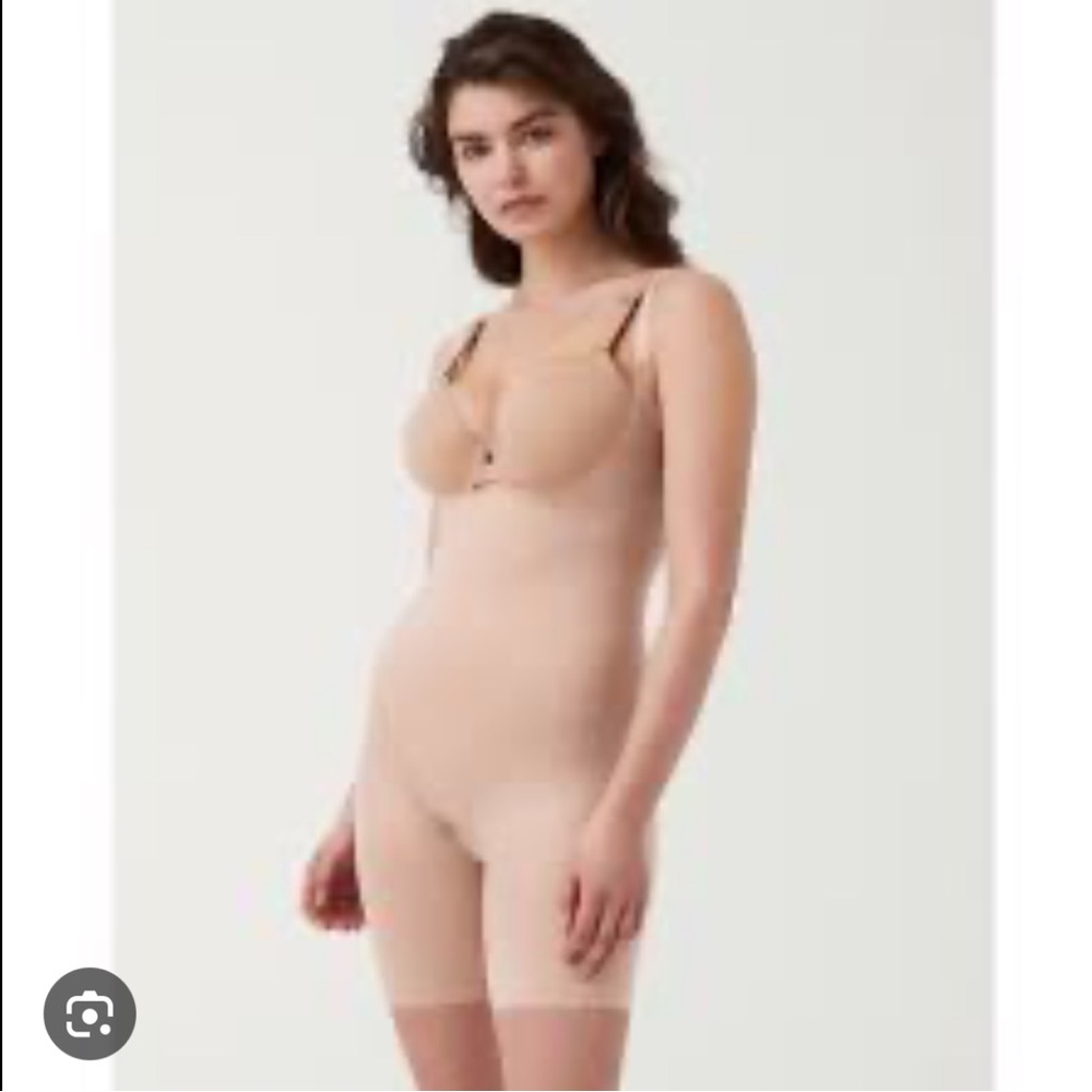 SPANX nude Invisible Shaping open bust mid thigh bodysuit 3XL